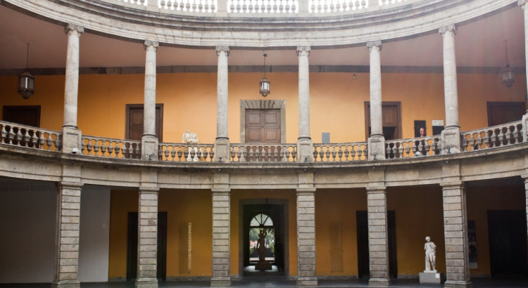 El Museo Nacional de San Carlos celebra 54 años de exhibición europeo y americano