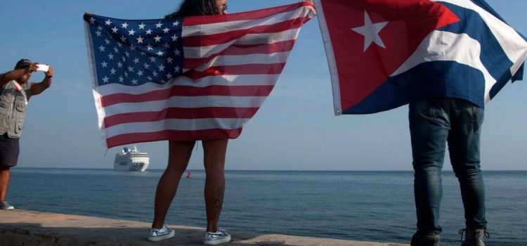 EE.UU. reanuda el programa de “Permisos de Reunificación Familiar Cubanos”