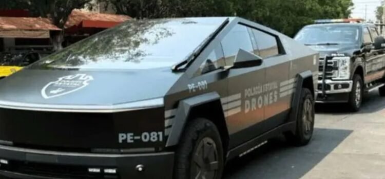 Embajada de Estados Unidos felicita a Jalisco por compra de Cybertrucks para policías