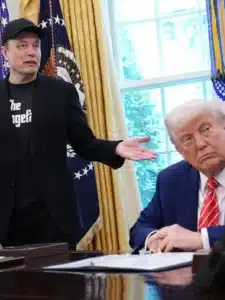 Trump califica de “ridículo” que su exaliado Musk creara un partido político en Estados Unidos