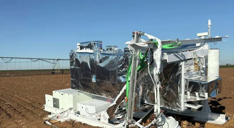 Un gigantesco equipo de investigación de la NASA aterriza en una granja del oeste de Texas