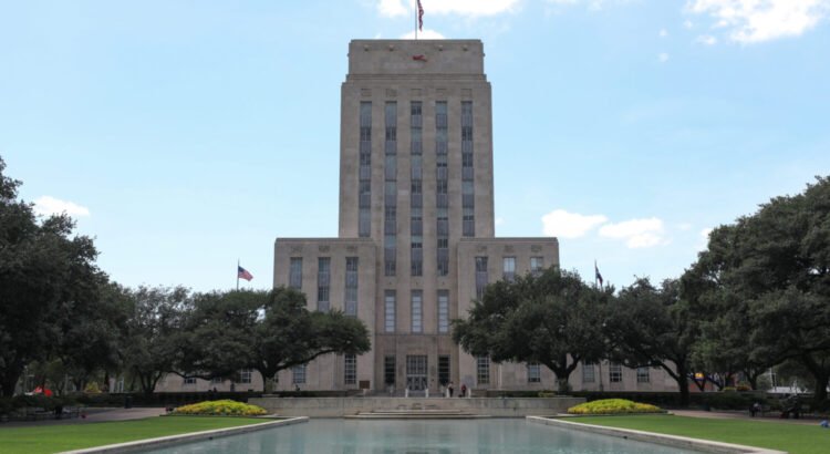 Houston aprueba un acuerdo de 50 millones de dólares para la nueva sede del HPD y oficinas municipales.
