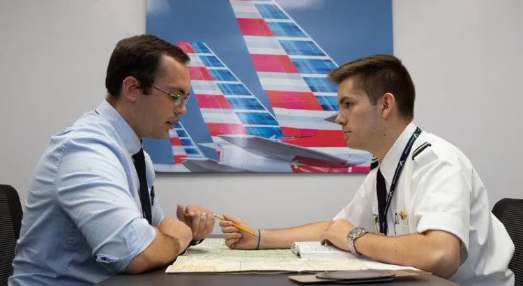 Texas Abre Academia de Vuelo para Combatir Déficit de Pilotos